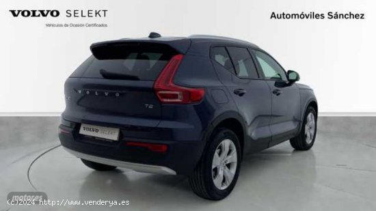 Volvo XC40 1.5 T2 MOMENTUM 129 5P Auto. de 2021 con 37.693 Km por 31.500 EUR. en Zaragoza