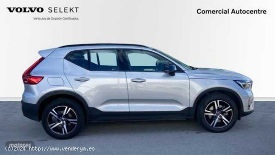 Volvo XC40 Plus, B3 mild hybrid, Gasolina, Dark de 2023 con 31.249 Km por 38.500 EUR. en Barcelona