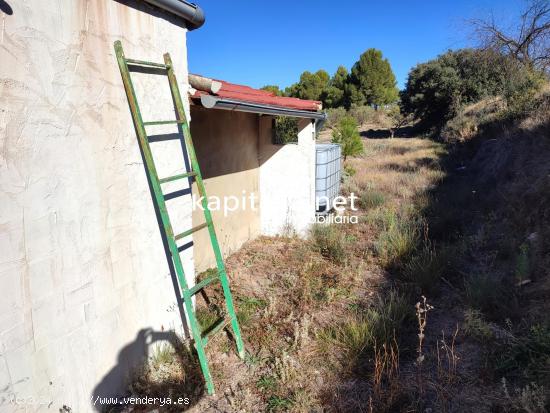 CASA CON TERRENO Y ALMACEN A LA VENTA EN ONTINYENT, UBICADA EN LA ZONA DE MORERA. - VALENCIA