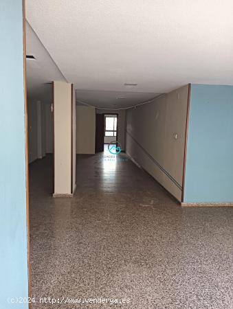 Local en venta a 1 minuto de plaza Manila - ALICANTE