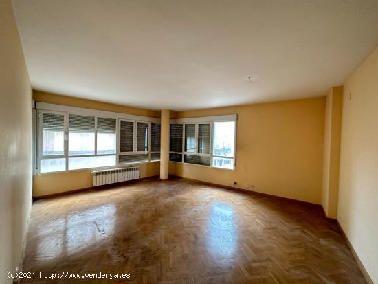 Vivienda de 4 dormitorios 2 baños con Ascensor en Tarancon - CUENCA