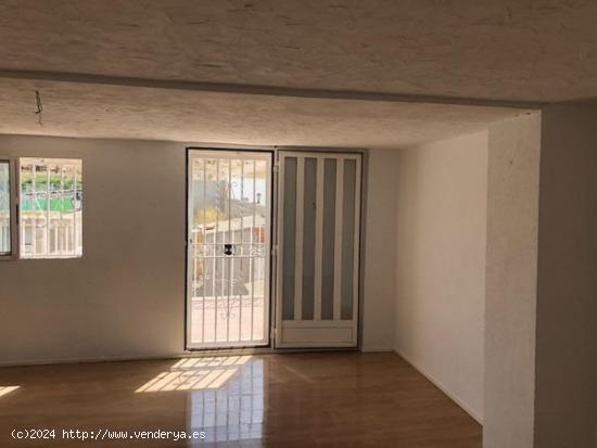 Chalet adosado en venta en Campo de Mirra - ALICANTE