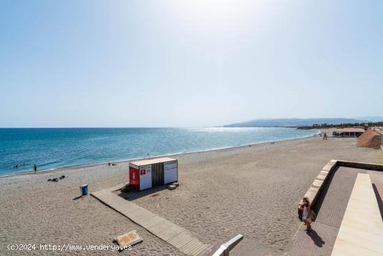 APARTAMENTO DE 1 DORMITORIO A 200 METROS DE LA PLAYA - ALMERIA