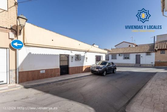  VIVIENDA Y NEGOCIO EN UNA SOLA PLANTA EN HUÉTOR VEGA - GRANADA 