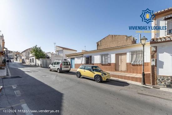 VIVIENDA Y NEGOCIO EN UNA SOLA PLANTA EN HUÉTOR VEGA - GRANADA