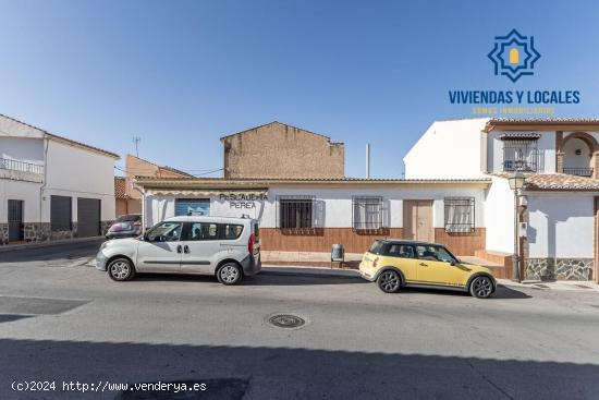 VIVIENDA Y NEGOCIO EN UNA SOLA PLANTA EN HUÉTOR VEGA - GRANADA