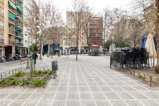 Plaza de Garage en zona Plaza de Gracia. - GRANADA