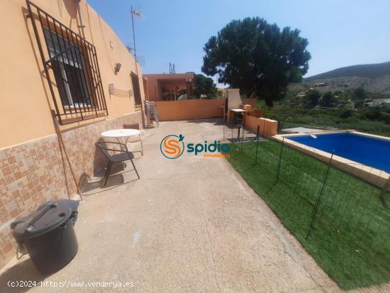  Casa o chalet independiente con piscina en Águilas, zona de Tebar - MURCIA 