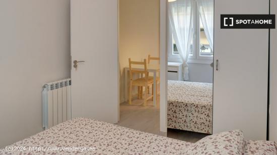 Habitación en piso compartido en Zaragoza - ZARAGOZA