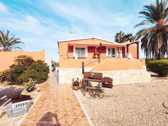 Casa en venta en San Miguel de Salinas (Alicante)