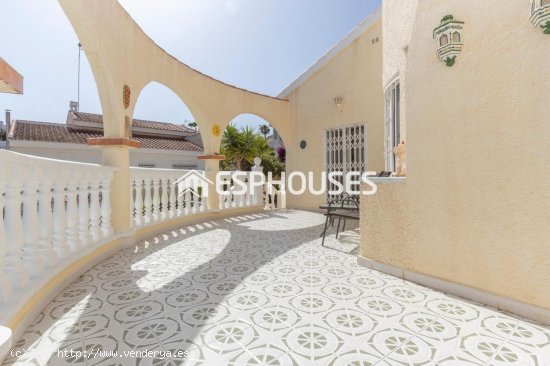 Casa en venta en Rojales (Alicante)