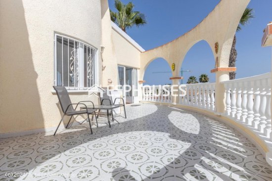 Casa en venta en Rojales (Alicante)