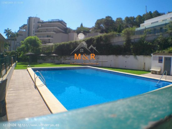 ADOSADO CON PISCINA EN PLENA NATURALEZA, EN SERRA