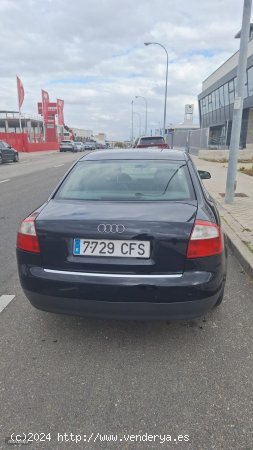 Audi A4 TDI 90 CV de 2003 con 291.000 Km por 3.500 EUR. en Madrid