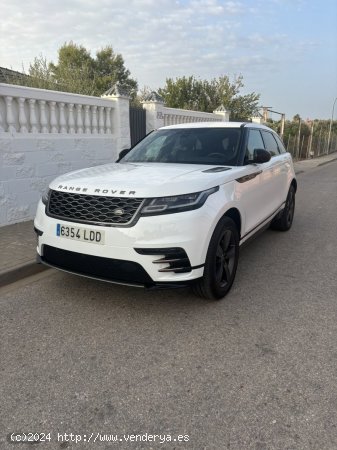 Land Rover Range Rover Velar 2.0 D240 R Dynamic S 4WD Auto de 2019 con 161.000 Km por 34.000 EUR. en