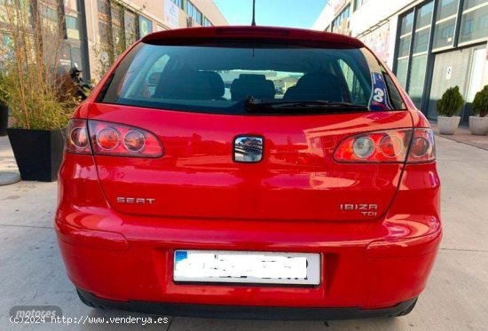 Seat Ibiza 1.9 reference 100 CV de 2007 con 199.999 Km por 1.500 EUR. en Barcelona