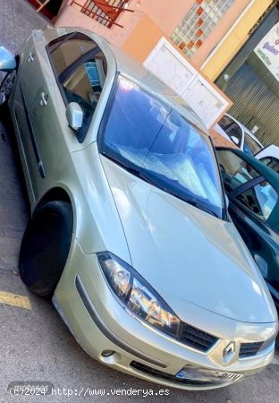 Renault Laguna expresion de 2005 con 168.000 Km por 1.250 EUR. en Malaga