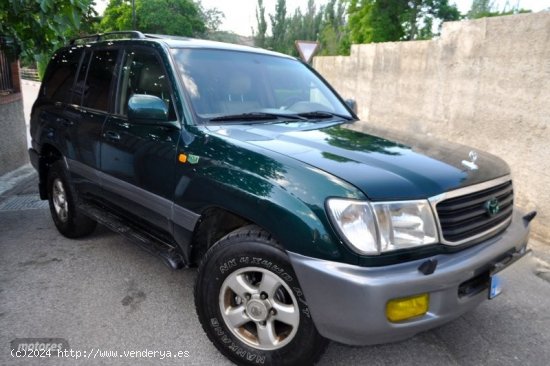 Toyota HDJ LAND CRUISER  100 4.2 TD 4X4 BLOQUEOS-FULLLL de 1998 con 389.000 Km por 19.800 EUR. en Gr