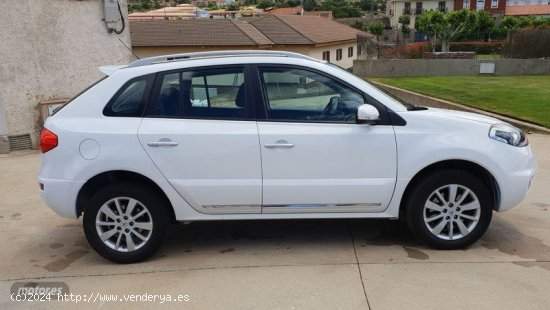 Renault Koleos dCi 2.0 de 2014 con 219.842 Km por 9.900 EUR. en Madrid