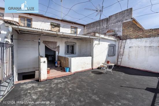 Casa con vistas increíbles en Barranco del Abogado. - GRANADA