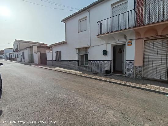 Oportunidad Única en Peñuelas Lachar! Hermosa Casa en Venta - GRANADA