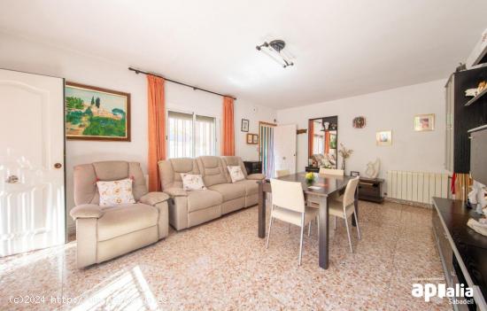 Chalet independiente en Can Palet Vista Alegre. - BARCELONA