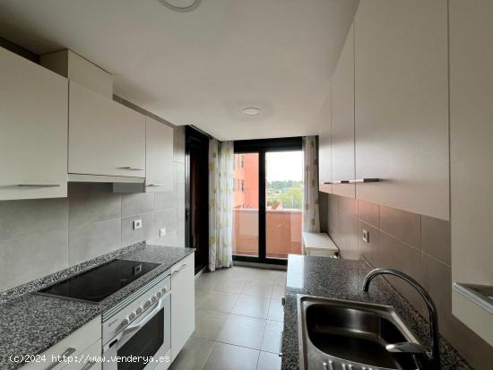 Apartamento en Comarruga en bonito complejo residencial con piscina. - TARRAGONA