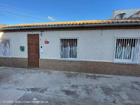 CASA CON PATIO EN EL CORAZON DE LA HUERTA DE MURCIA - MURCIA