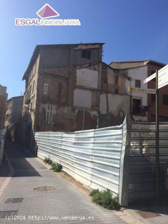 Se vende solar en centro histórica de Barbastro - HUESCA