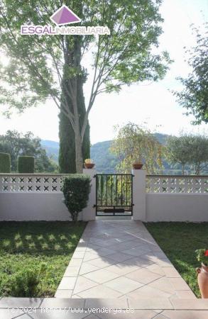 Casa con jardin en la Ribagorza - HUESCA