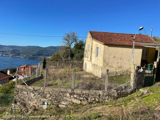 CASA CON FINCA - PONTEVEDRA