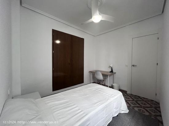 HABITACIÓN EN ALQUILER EN CENTRO DE SAGUNTO! - VALENCIA