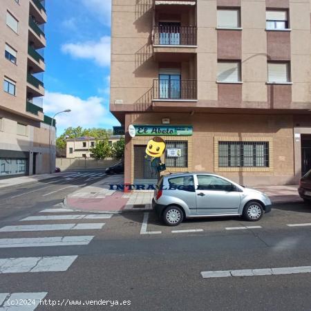 Local Comercial-Bar EN VENTA - Plaza de Toros - SALAMANCA