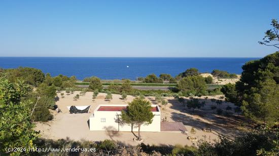 Paraíso Rústico a Solo 500m de la Playa con Vistas al Mar y al Delta del Ebro - TARRAGONA