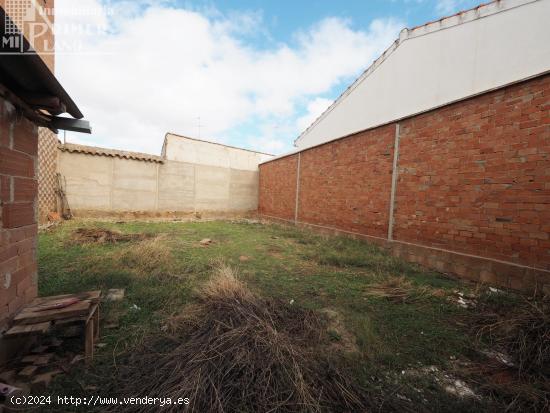 Oportunidad de inversión en Tomelloso - Solar en Plaza Malaga, junto a calle La Paz - CIUDAD REAL