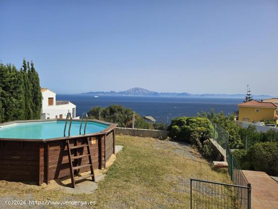 ¡Chalet con Vistas Panorámicas en El Faro a Precio Inmejorable! - CADIZ