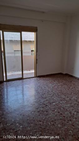 Se Vende en San Vicente del Raspeig - ALICANTE