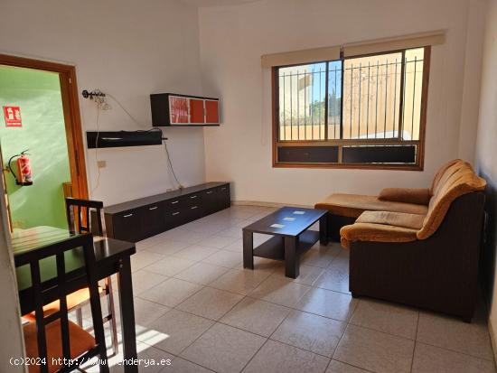 Oportunidad - Piso de dos dormitorios, zona Vistabella Santa Cruz de Tenerife - SANTA CRUZ DE TENERI