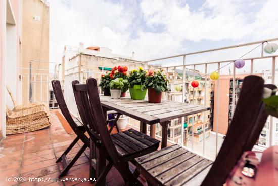  Apartamento de lujo de 3 dormitorios con terraza en alquiler en Arc de Triomf - BARCELONA 