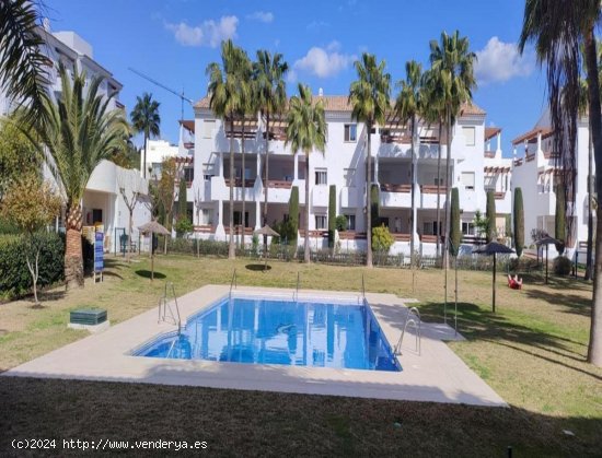 Apartamento en venta en Estepona (Málaga)