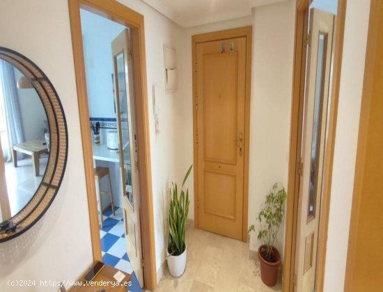 Apartamento en venta en Estepona (Málaga)