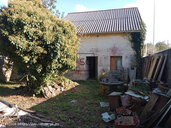 CASA PARA RESTAURAR EN A MALATA-FERROL - A CORUÑA