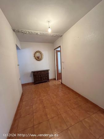 SE VENDE PISO ECONOMICO EN EL CENTRO DE PONFERRADA - LEON