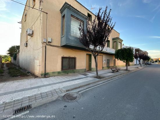 Parcela urbana de 1.240 m² en el centro de Mallen. - ZARAGOZA