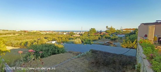 Parcela en venta en Estepona (Málaga)