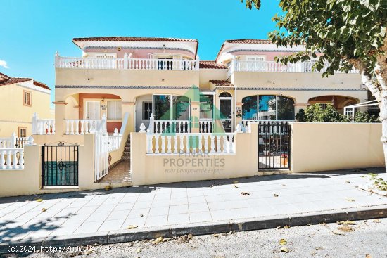  Casa en venta en Pilar de la Horadada (Alicante) 