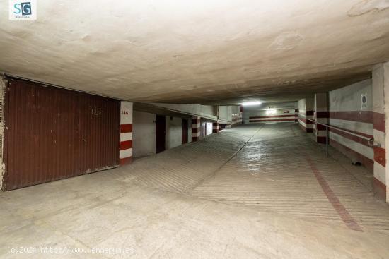 !!FANTÁSTICA PLAZA DE APARCAMIENTO CON TRASTERO EN PARQUE LUZ!! - GRANADA