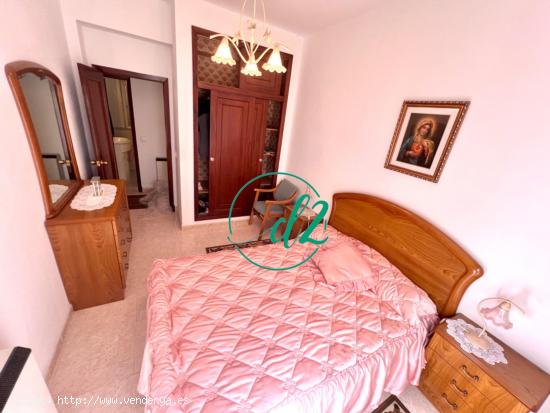 SE VENDE AMPLIO PISO CON 20m DE TERRAZA EN EL VEINTIUNO. REF 1237 - ORENSE