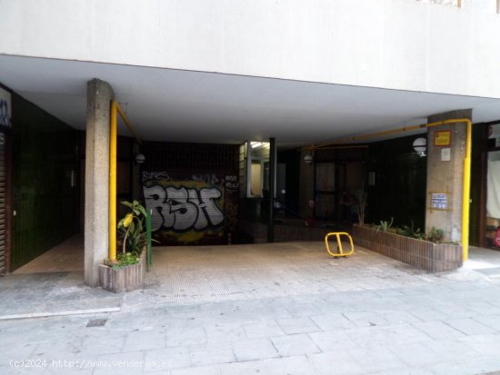 Plaza de aparcamiento en venta  en Barcelona - Barcelona