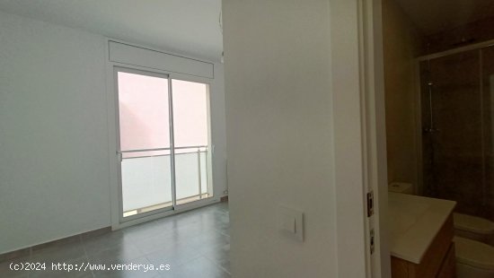 Unifamiliar adosada en venta  en Sant Cugat Sesgarrigues - Barcelona